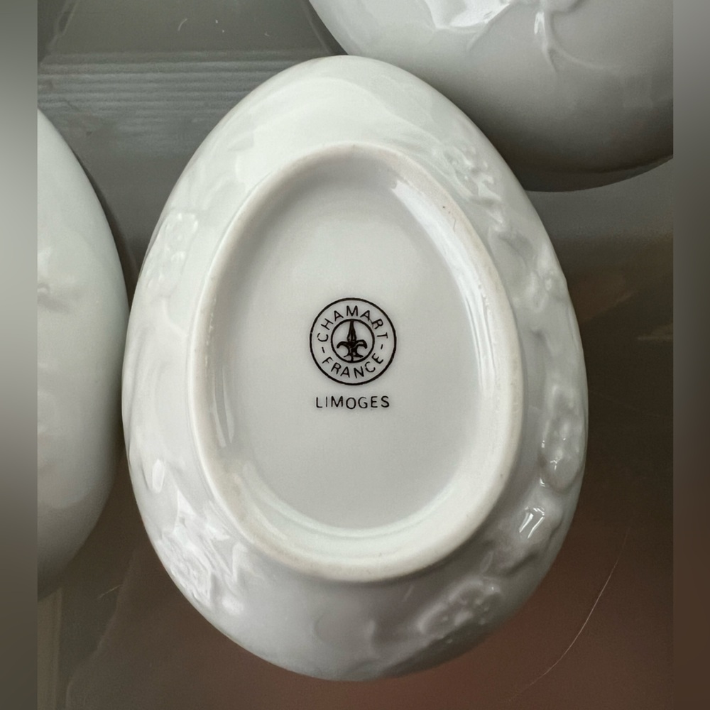 🌸🍒2 Cherry Blossom Motif Eggs | White | Floral Porcelain Chamart Limoges France - Picture 16 of 17